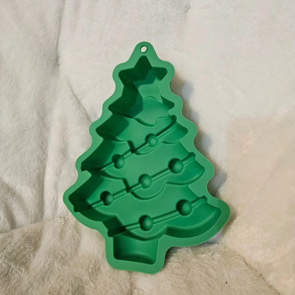Christmas Tree Green Silicone Mold Festive Holiday Baking‎ Cake Chocolate Soap